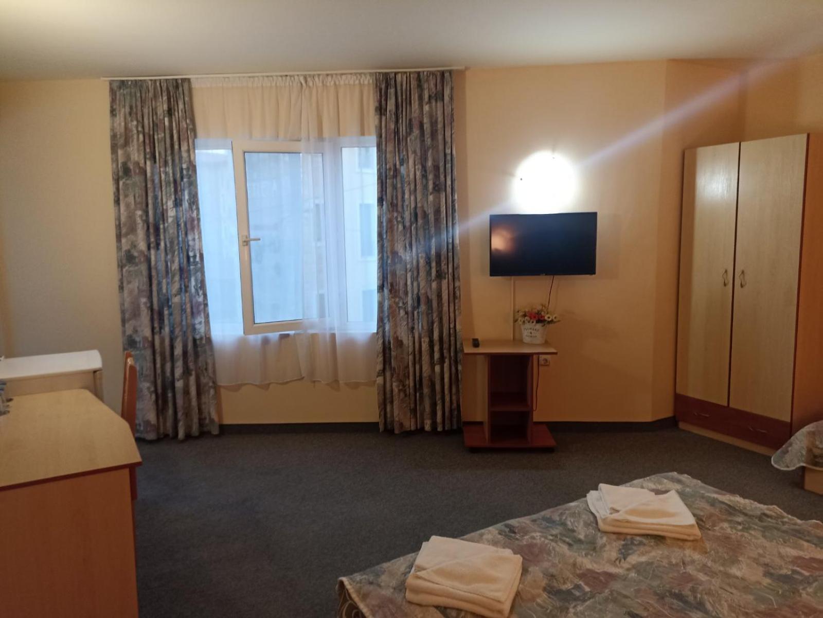 Krasi Hotel Ράβντα Εξωτερικό φωτογραφία