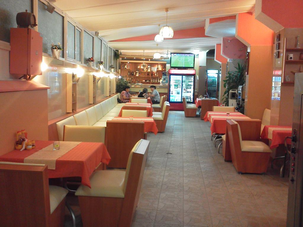Krasi Hotel Ράβντα Εξωτερικό φωτογραφία