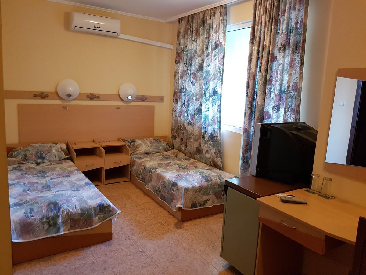 Krasi Hotel Ράβντα Εξωτερικό φωτογραφία